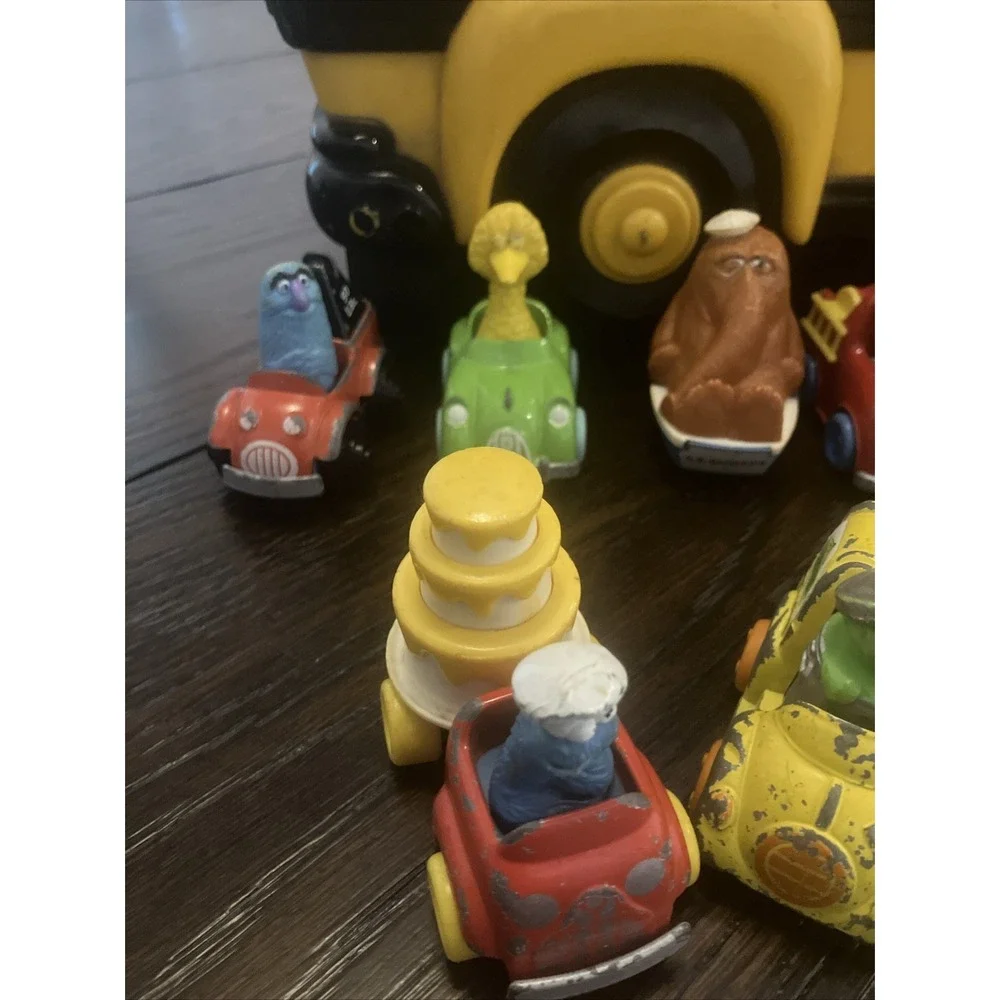 Sesame Street Car Case 1982‎ Character Cars 1980s Muppets & Henson + 14  Car Set
